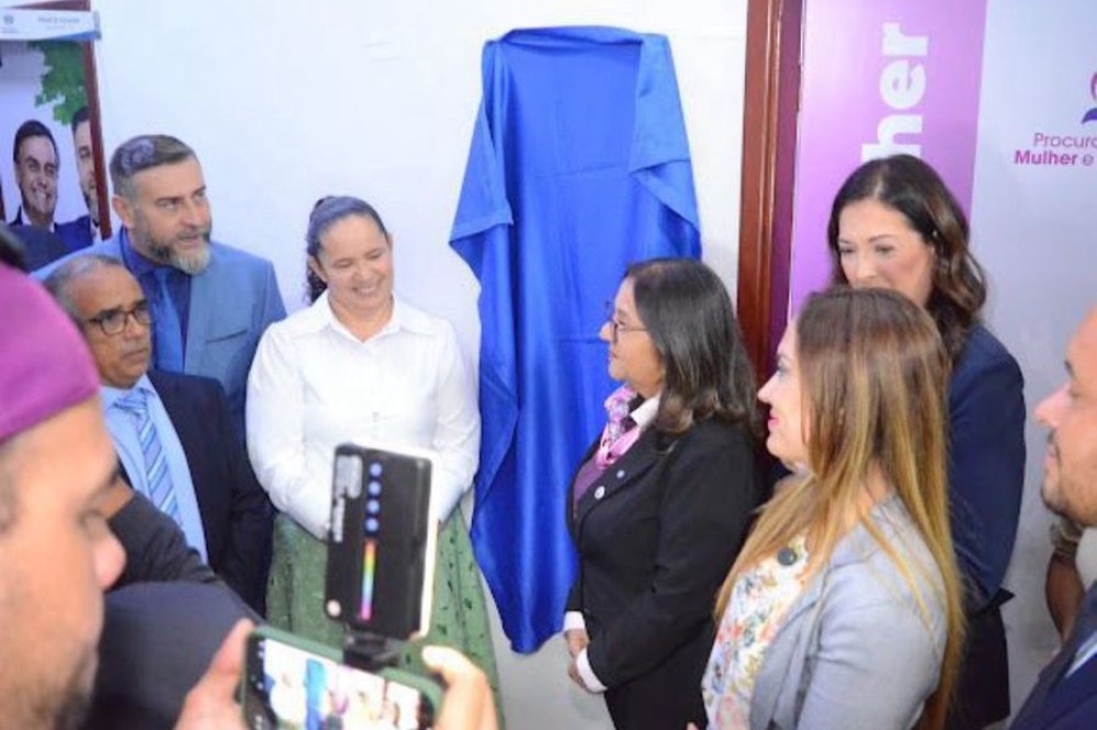 Câmara de Rondonópolis inaugura oficialmente Sala da Procuradoria da Família e da Mulher