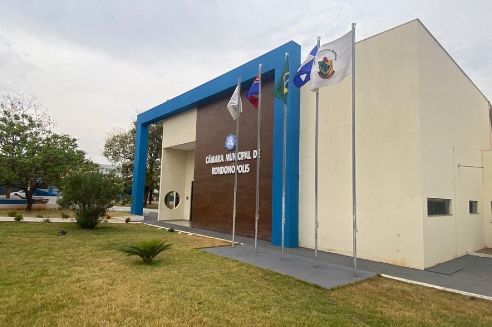 Câmara transfere ponto facultativo do Dia do Servidor para sexta 